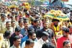பந்தளத்திலிருந்து திருவாபரணம் புறப்பட்டது