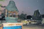 காஞ்சி ஏகாம்பரர் தங்க தேர் 10 அடி தள்ளி நிறுத்தம்