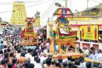 ராமேஸ்வரம் - குமரியில் புனித நீராடிய பக்தர்கள்