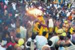 காரமடையில் பந்த சேவை நிகழ்ச்சி:  பக்தர்கள் குவிந்தனர்
