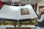 உலகின் மிகப் பெரிய பகவத்கீதை புத்தகம்:  பிரதமர் மோடி வெளியிட்டார்