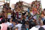 கும்பகோணத்தில் 12 கருட சேவை கோலாகலம்