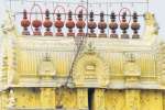 காஞ்சி வரதராஜ பெருமாள் கோவில் ராஜகோபுர கலசம் சேதம்