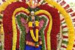 உத்திரமேரூர் ஔவையார் கோவிலில் கூழ் வார்த்தல்