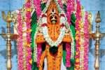 சந்தனகாப்பு அலங்காரத்தில் அருள்பாலித்த ஆஞ்சநேயர்