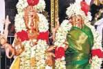 மீனாட்சி சுந்தரேஸ்வரர் கோயில் ஆடிப்பூரத்திருவிழா துவக்கம்