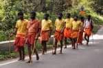 பழநி முருகன் கோவிலுக்கு பக்தர்கள் பாதயாத்திரை