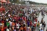 ஆடி அமாவாசை: ராமேஸ்வரத்தில் குவிந்த பக்தர்கள்