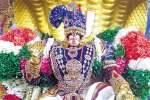 சேஷ வாகனத்தில் வைகுண்ட நாதன் உலா