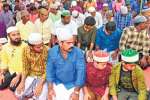 மதுரை அரசரடி ஈத்கா பள்ளிவாசல் மைதானத்தில் சிறப்பு தொழுகை