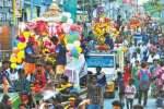 அக்னி கடலில் விநாயகர் சிலைகள் கரைப்பு