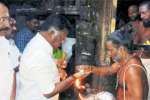 திருவெண்காடு புதன் ஸ்தலத்தில் துணை முதல்வர் வழிபாடு