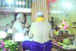 மும்பை விநாயகர் கோவிலில் பிரதமர் மோடி தரிசனம்