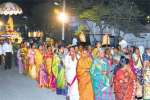விருதுநகர் ஆர்.ஆர்., நகரில் வேளாங்கண்ணி தேர்பவனி