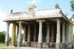 மதுரமங்கலத்தில் எம்பார் சுவாமி மண்டபம் பராமரிக்க எதிர்பார்ப்பு