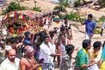 திருப்பரங்குன்றத்தில் வேல் எடுக்கும் விழா