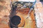 பள்ளிபாளையத்தில் அருகே முதுமக்கள் தாழி