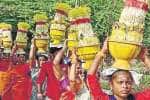காளியம்மன் கோயிலில் முளைப்பாரி ஊர்வலம்