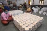 சிருங்கேரி மடம் சார்பாக 4,000 பேருக்கு தினமும் உணவு