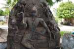 மடத்துக்குளம் எல்லையில் பழமையான அய்யனார் சிலை