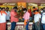 விநாயகர் சதுர்த்தி விழாவிற்கு காப்பு கட்டிய பக்தர்கள்