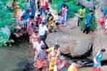 சதுரகிரியில் பவுர்ணமி பூஜை: பக்தர்கள் தரிசனம்