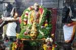 ஆதிகேசவ பெருமாள் கோவிலில் கருட சேவை உற்சவம்