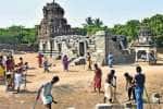 வீரசோழபுரம் அர்த்தநாரீஸ்வரர் கோவிலில் உழவார பணிகள்
