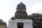 சூலூர் அருகே பழமையான கோவிலில் கலசம் திருட்டு