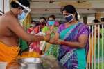 சென்னிமலை முருகன் கோவிலில் பக்தர்கள் காப்பு கட்டி விரதம்