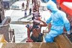 சபரிமலை நடை அடைக்கும் நேரம் மாற்றம்: 3 பேருக்கு தொற்றால் கவலை