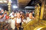 சபரிமலையில் சித்திரை விஷூ தரிசனம்