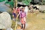 சதுரகிரியில் கனமழை; பக்தர்கள் பத்திரமாக திரும்பினார்