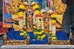 திருப்பரங்குன்றத்தில் வெள்ளி பல்லக்கில் சுவாமி புறப்பாடு