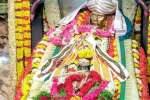 கசவனம்பட்டி குரு பூஜையில் குவிந்த சாதுக்கள்