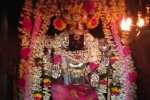 விளமல் பதஞ்சலி மனோகரர் கோயிலில் அம்மனுக்கு அபிஷேகம்