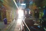 உவரி சுயம்புலிங்க சுவாமி கோயிலில் மூலவர் மீது சூரிய கதிர்கள் விழும் நிகழ்வு