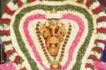 பிள்ளையார்பட்டி கற்பக விநாயகர் கோயிலில் புத்தாண்டு வழிபாடு