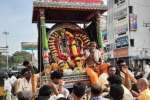 ஆற்றுத் திருவிழா முடித்து கோவிலுக்கு திருப்பினார் அண்ணாமலையார்