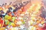 காமாட்சியம்மன் கோயிலில் உலக நன்மைக்காக திருவிளக்கு பூஜை