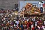 விருத்தாம்பிகை அம்மன் விமான கலசங்களுக்கு கும்பாபிஷேகம்