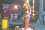 நயினார்கோவிலில் பூக்குழி திருவிழா கொடியேற்றம்