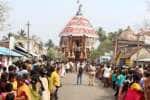 நாச்சியார்கோவில் சீனிவாசபெருமாள் கோவிலில் தேரோட்டம்