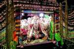 வரதராஜ பெருமாள் கோயிலில் முத்துப் பல்லக்கில் சுவாமி வலம்