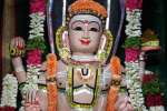 பிரதோஷ பூஜை : சிவன் கோயில்களில் சிறப்பு வழிபாடு
