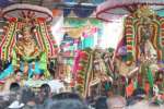 அட்சய திருதியை : கும்பகோணத்தில் 12 கருட சேவை கோலாகலம்
