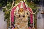 பொதுத் தேர்வில் வெற்றி பெற சக்தி மாரியம்மனுக்கு சிறப்பு பூஜை