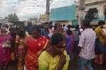 கார்த்திகை வழிபாடு : பழநியில் குவிந்த பக்தர்கள் கூட்டம்