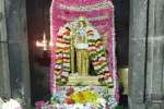 கொடைக்கானல் குறிஞ்சி ஆண்டவர் கோயிலில் மலர் வழிபாடு
