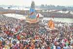ஹரித்துவார் கங்கா நதியில் குவிந்த பக்தர்கள் : புனித நீரடி வழிபாடு